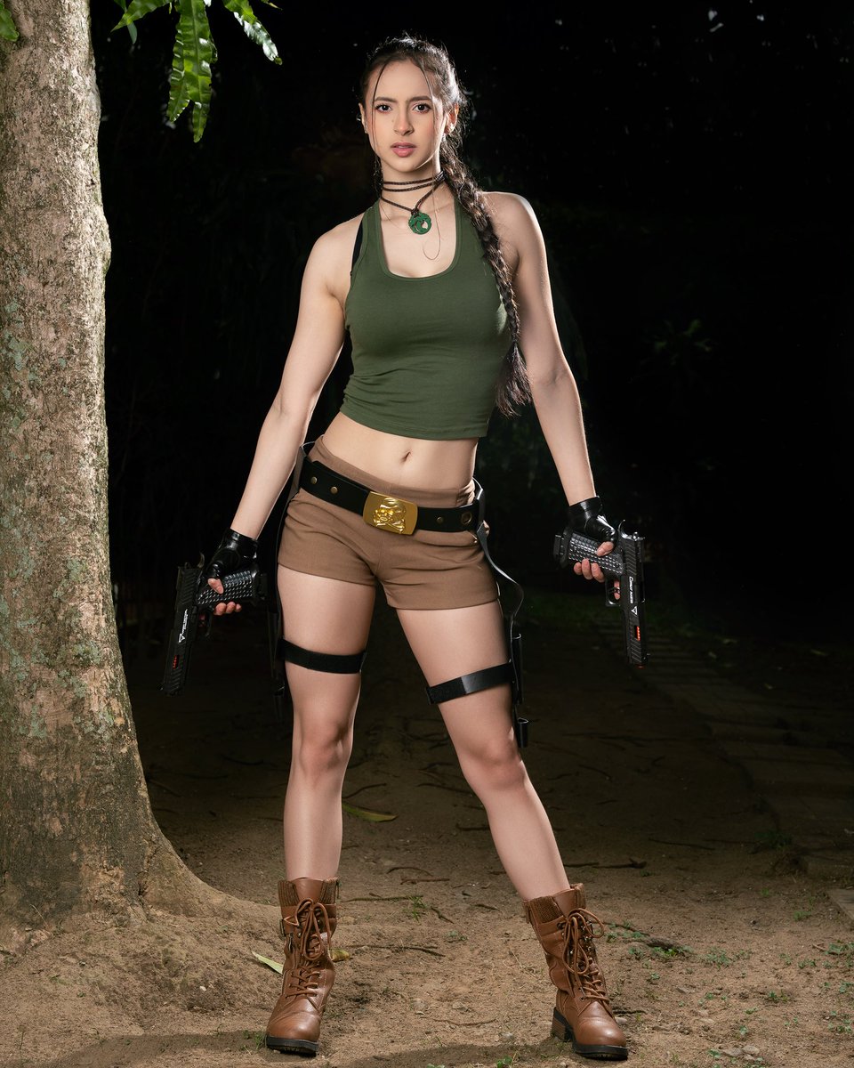 wendyplataaa's tweet photo. Lara Croft💚🔫🍀 https://t.co/UoztxhJnBV