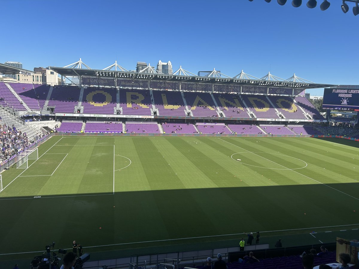 mpprieto2's tweet photo. @M_G_News ya en el estadio esperando el partido entre @ATLUTD y Orlando! https://t.co/y1E737dqJW