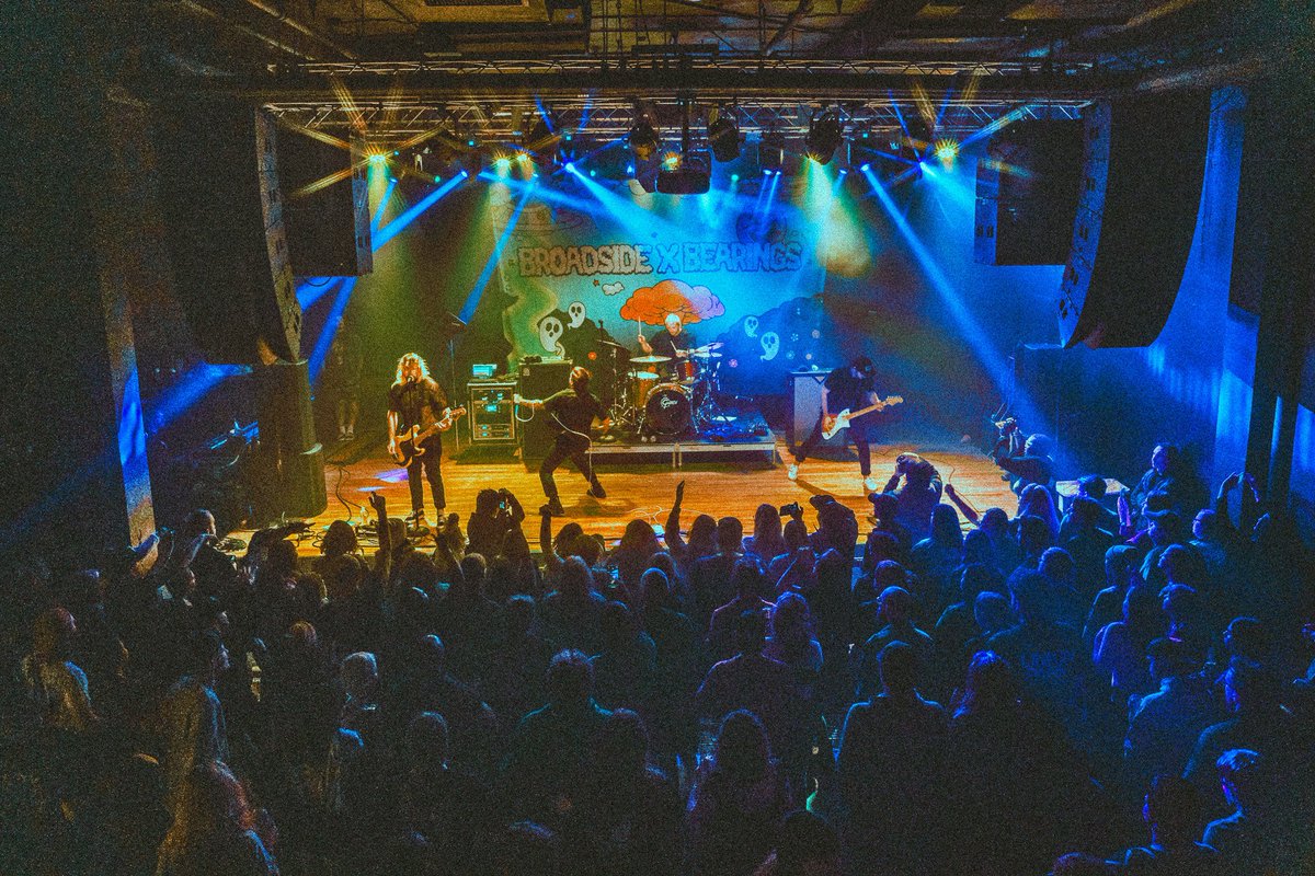 Broadside tweet media