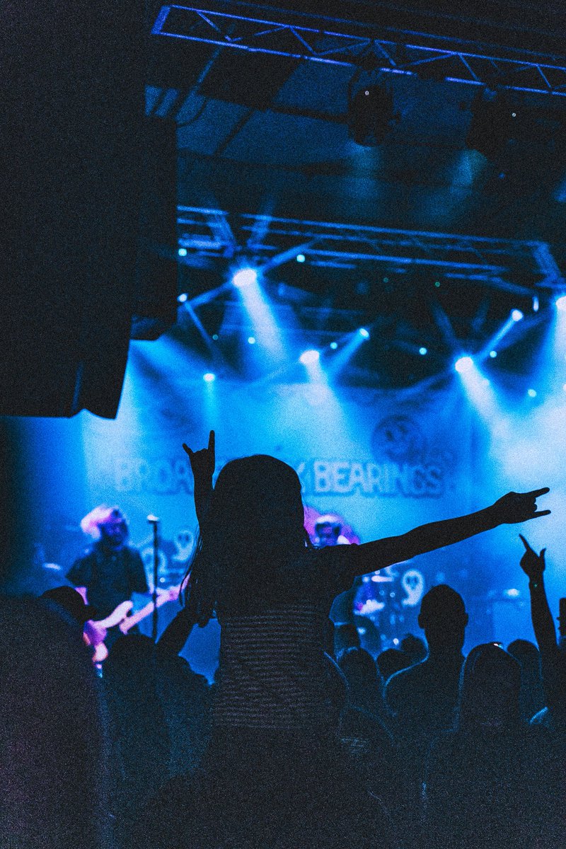 Broadside tweet media