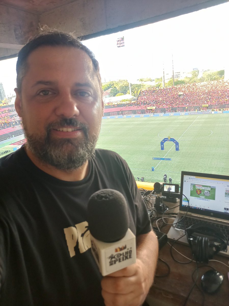 ofellipecamargo's tweet image. Voltei a essa mídia social para comemorar o encerramento das transmissões do @deolhonopeixe em 2024! Satisfeito com o trabalho realizado.. Único jornalista a acompanhar todos os jogos inloco do @SantosFC pela segunda temporada seguida.. 2025 trabalhamos por mais! #deolhonopeixe