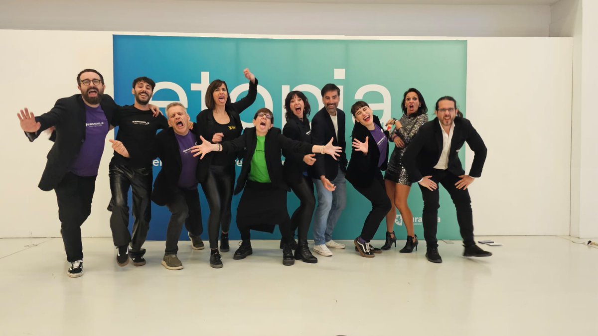 sara cazzoli tweet media