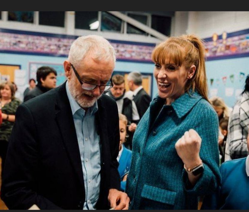 tykestakeonit's tweet photo. What a two faced self serving cow she turned out to be. 🤑🤮 https://t.co/0E5M2KwL3f