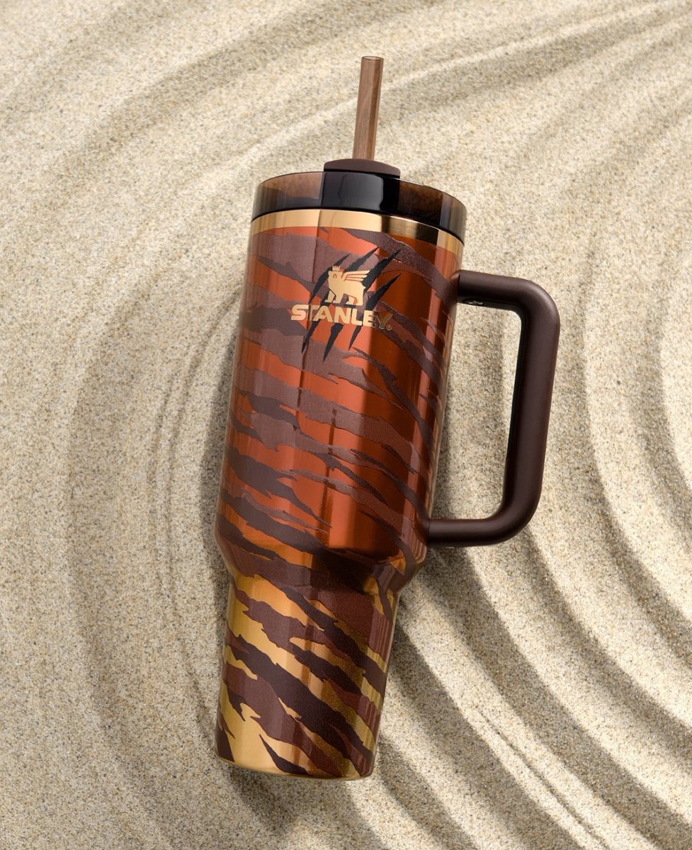 EscapeTracks tweet media