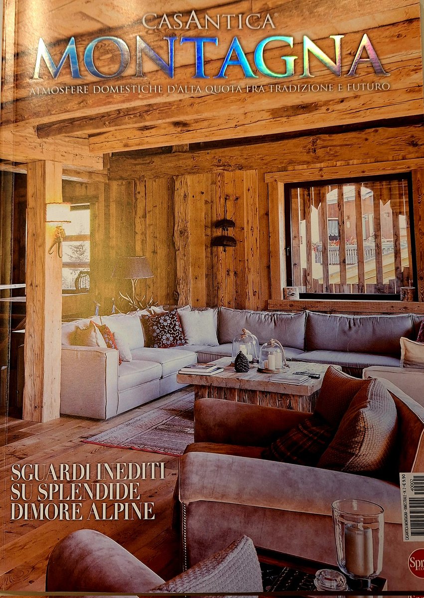 ambrapiccin's tweet image. È in edicola CasAntica MONTAGNA n° 2 - Atmosfere domestiche d'alta quota fra tradizione e futuro 💖
con uno splendido articolo di @marytiussi  photo@bandion.it
Project by #AmbraPiccinArchitetto 
Made by #CortinAtelier