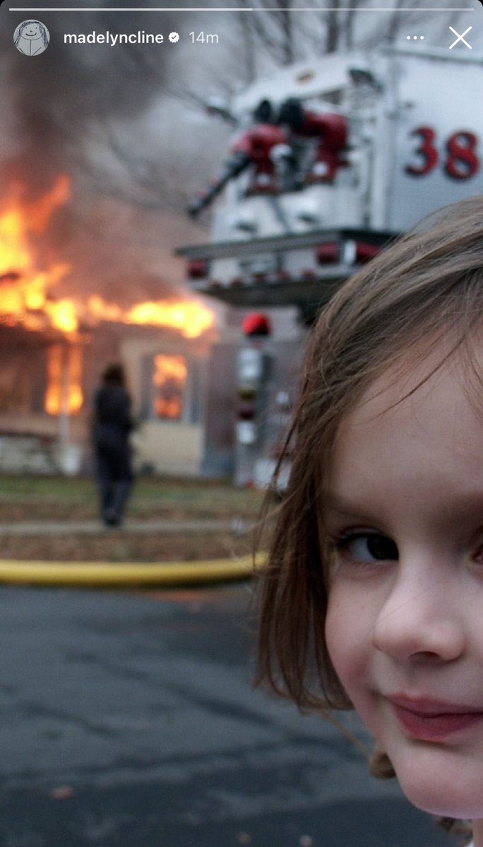 noarodrigo_'s tweet image. Madelyn como te la puede pelar tanto todo JAJAJSJAJS te quiero #madelyn