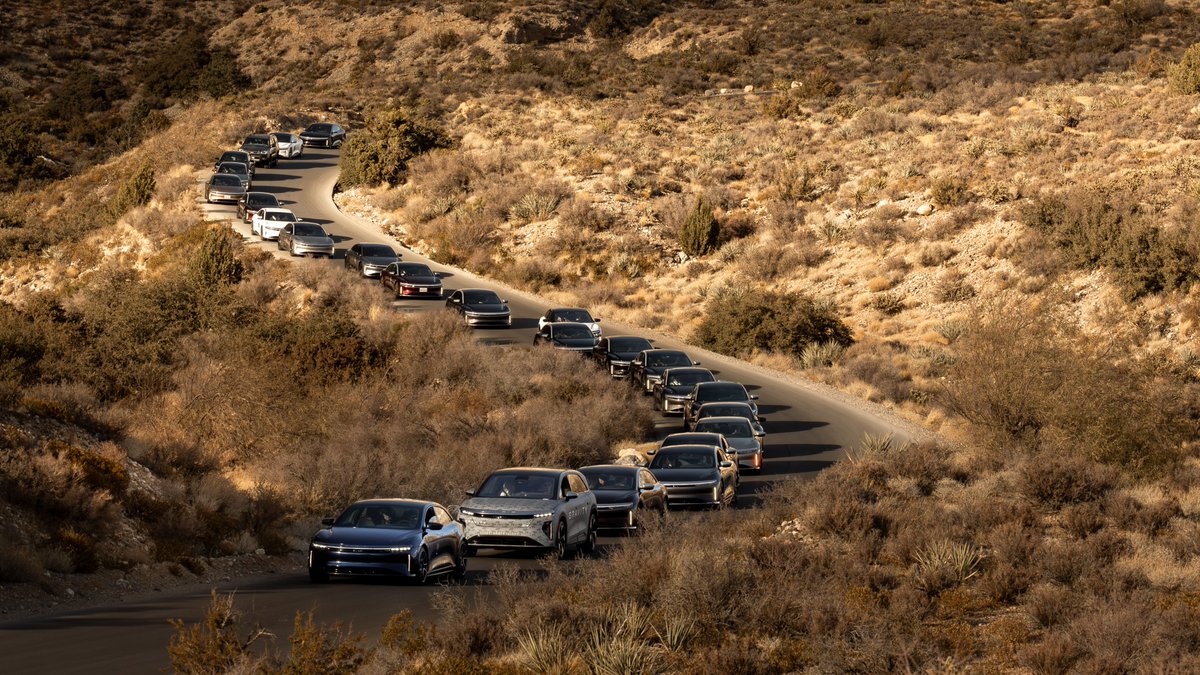 LucidMotors's tweet image. There's no community like the #LucidOwnersClub. ​​

Thanks to the amazing #LucidOwners and families who joined us for the inaugural Las Vegas Owners Rally this weekend and the breathtaking views as we wound through the stunning scenery of Red Rock Canyon.​

Where should we head…