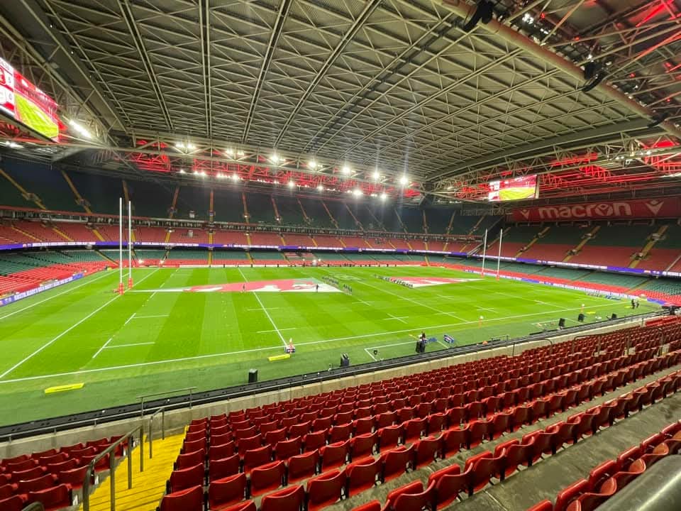 SJAC_Caergybi's tweet photo. Some of our members from our Division and others from across North Wales were at the @principalitysta  to provide first aid cover for the Wales v South Africa game yesterday. 
They all had a warm welcome from our #GreenFamily from the south. 
Diolch pawb https://t.co/d40XfP3kdO