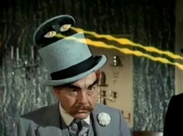 Just watching 70’s Batman. Can’t remember the Mad Hatter. Completely new to me. 
Love the cats eyes hypnotising popup hat. #batman #madhatter