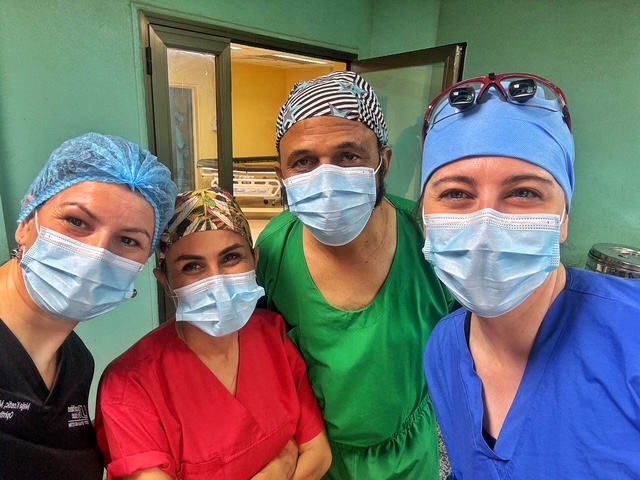 MUneurosurgery's tweet image. Dr. @QuinseyCarolyn traveled to Nouakchott Mauritania to engage in ongoing research and collaboration with the neurosurgery team there. The new neuroscience center there opens this week! Exciting research projects are underway!
#neurosurgery