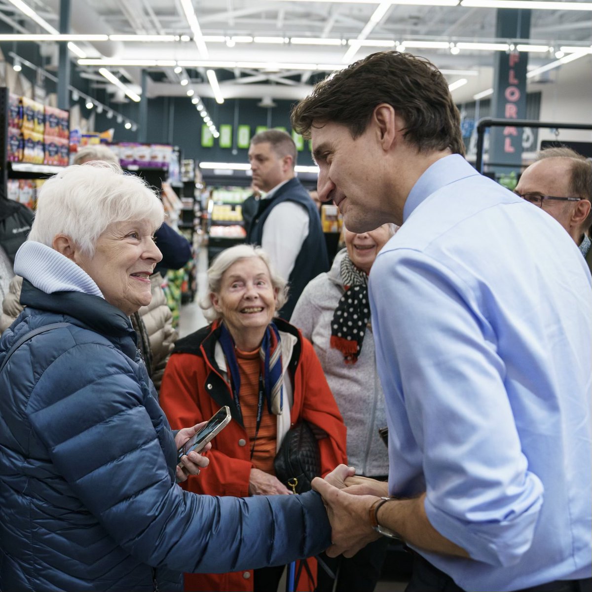 Justin Trudeau tweet media