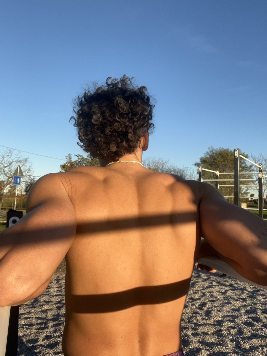 TurciFabio's tweet photo. 🍌🦍 #of #ofmodels #ofmen #hotguys #ofitalia https://t.co/hQkmWiGu1a