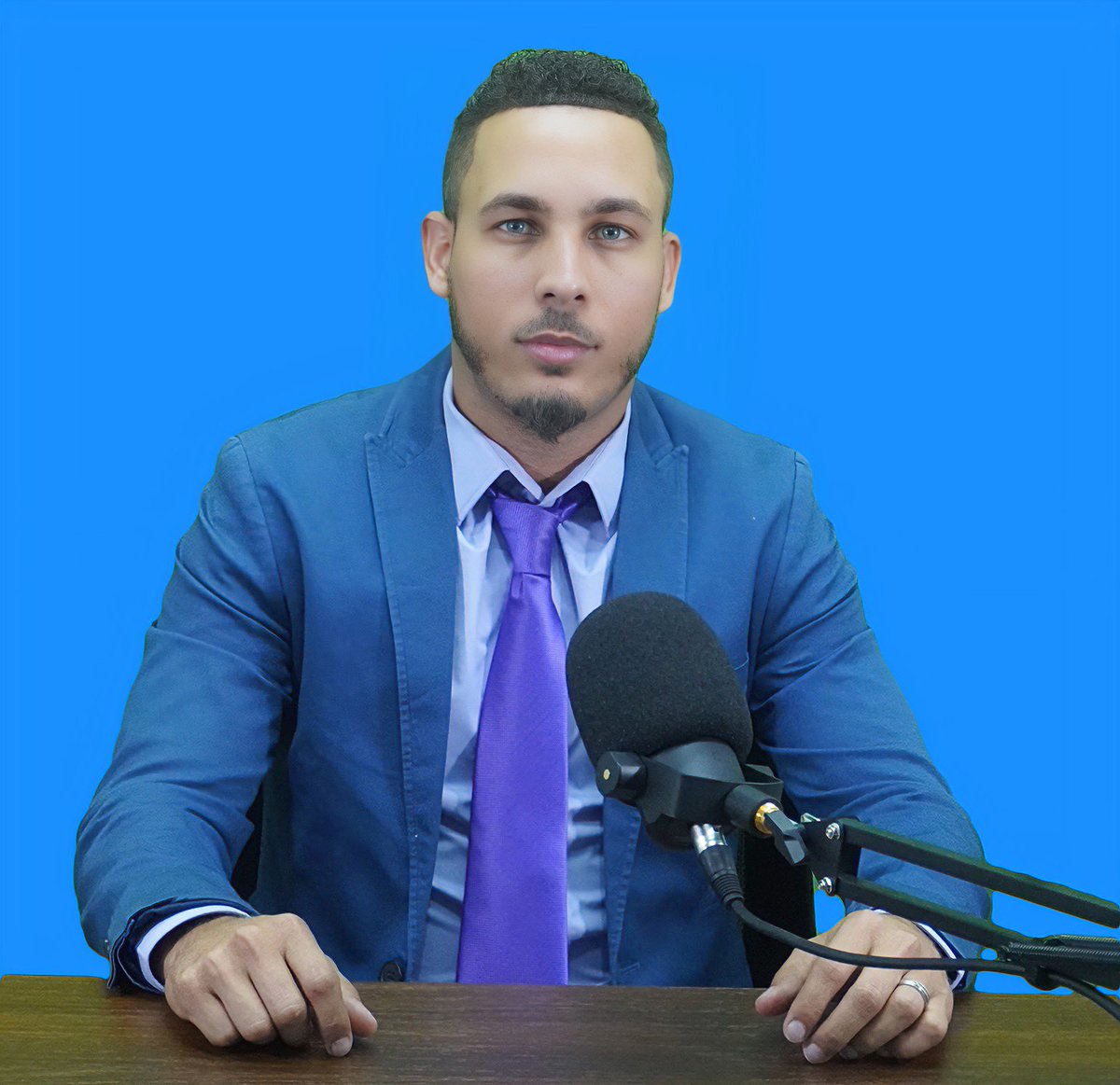 edwinmoreldj's tweet photo. Locutor por excelencia y bendecido por Dios
#Waooo https://t.co/5vPiKn1wx9