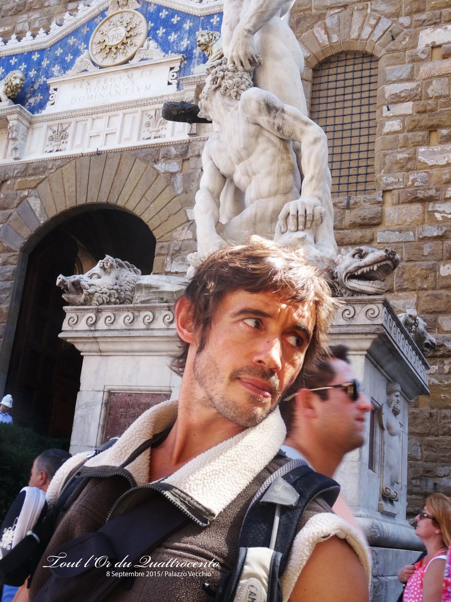 LeBaconMiguel's tweet photo. 8 Septembre 2015 /
Deuxième jour du premier jour de ma vie...
Le #PalazzoVecchio
#Cheminement #Artiste #Michelangelo ⭐️ #MightyWind… #Cinéma 🎬#Film 📽️#PopCulture #Rêve #Poésie #Italia #Voyage https://t.co/6UEcRXxp17