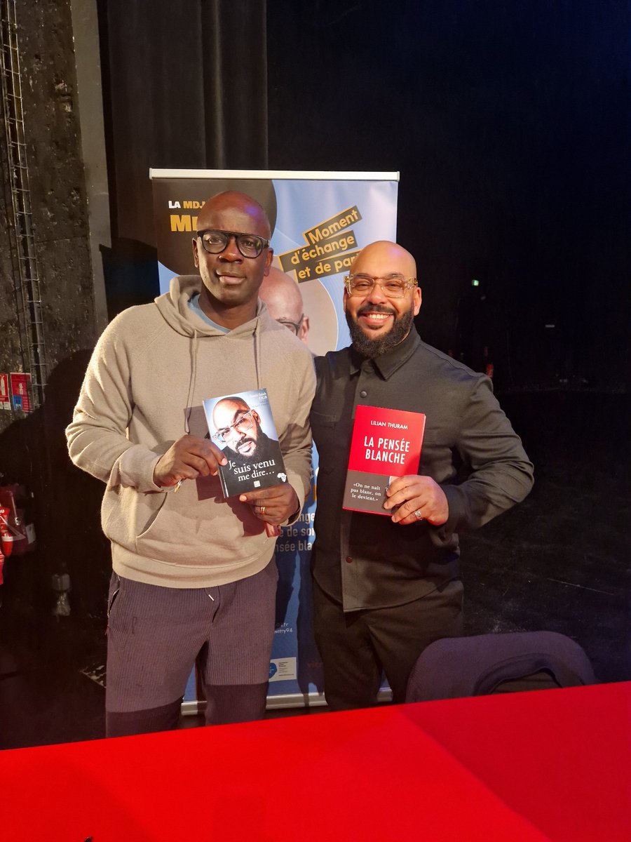 Quelle belle expérience inspirante et enrichissante que j'ai partagé ! Organiser et animer une rencontre autour de "La Pensée Blanche" de @lilianthuramofficiel , recevoir ses encouragements, en plus de partager ma propre autobiographie "Je suis venu me dire... #Gratitude