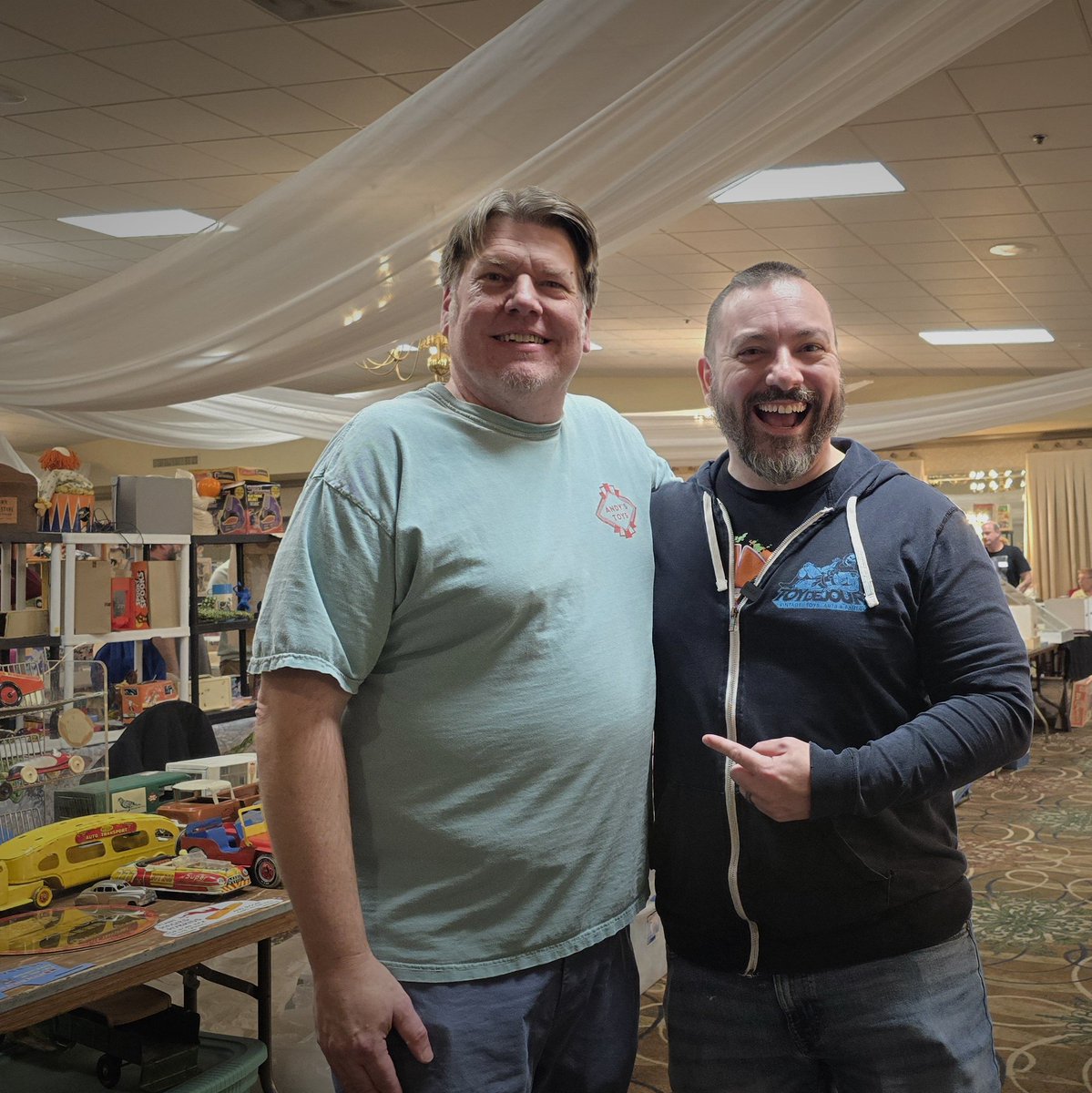 Pixel Dan tweet media