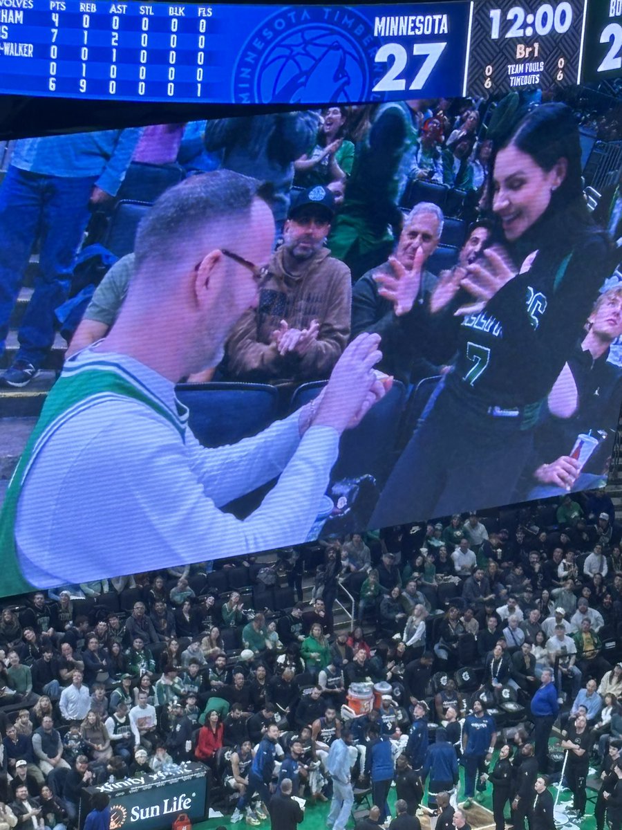 danield1214's tweet photo. Sunday afternoon game during the regular season? 

Doesn’t stop Celtics fans from getting engaged 💍 https://t.co/MyYQGINDJT