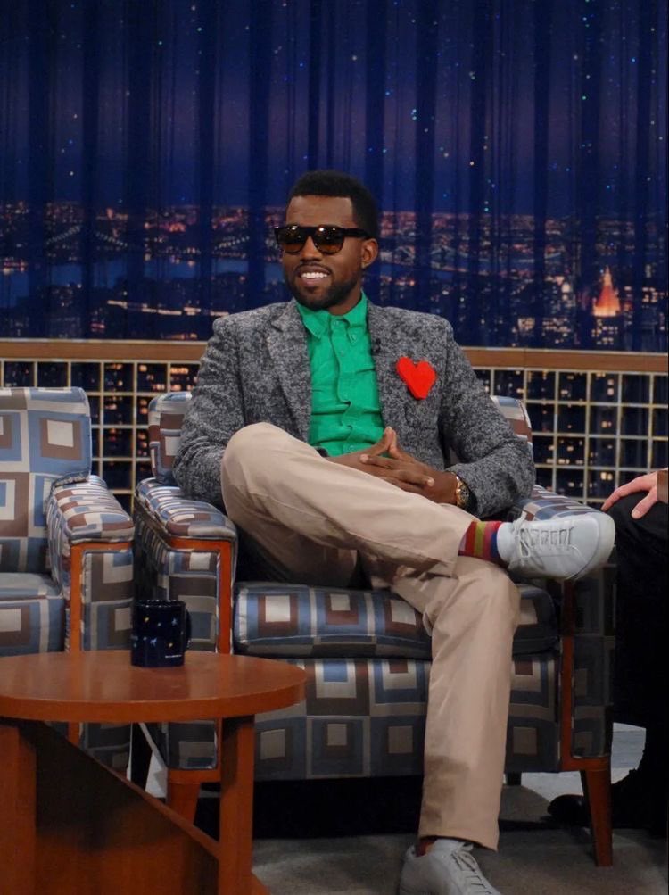 boymolish's tweet photo. 808s &amp; Heartbreak era outfit😮‍💨 https://t.co/bIP4XfprOq