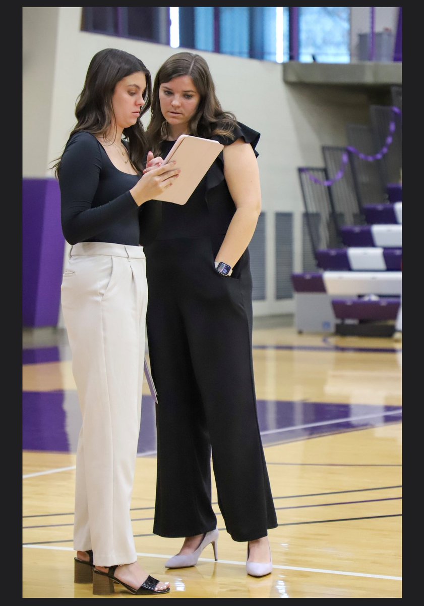Happy Birthday to our assistant coach, Mekenna! Have the best day ever! 🤍💜