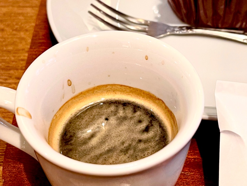 カフェでお食事
鉄板ナポリタン、小倉トースト、エスプレッソ
いただきました～😋
大変美味でしたっ‼
ごちそうさまでした～😊 