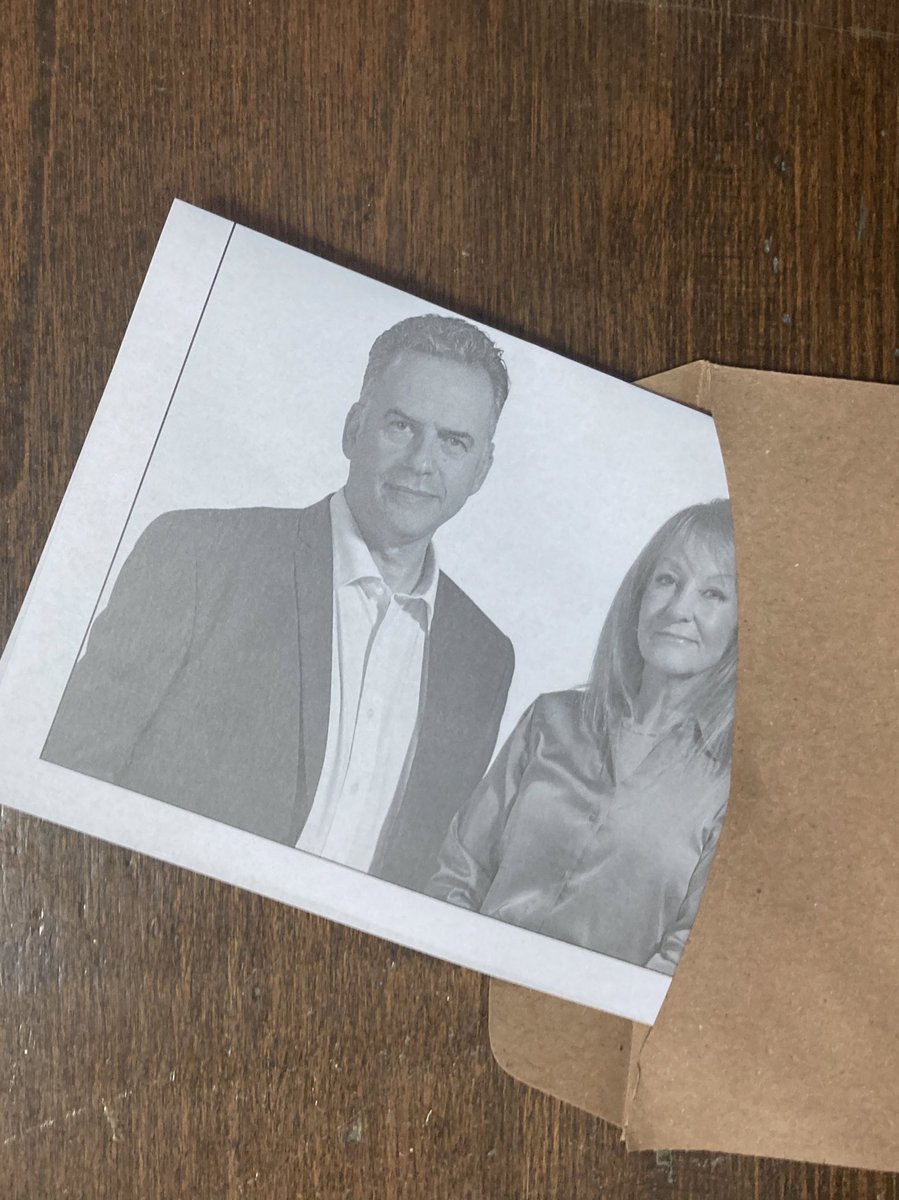 Vaya mi votito a este duo. 

 #SiempreFA