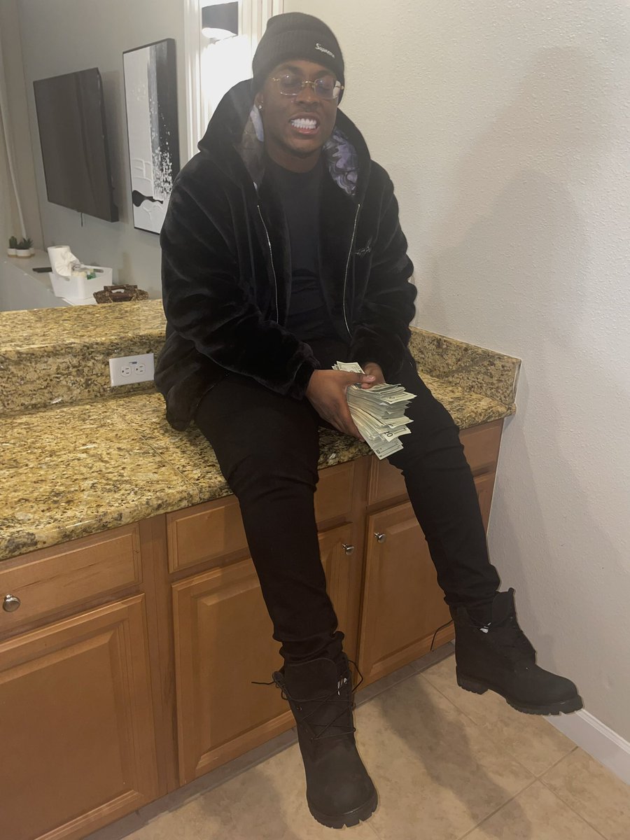CStunna239's tweet image. 🖤💰👨🏾‍💻🦅