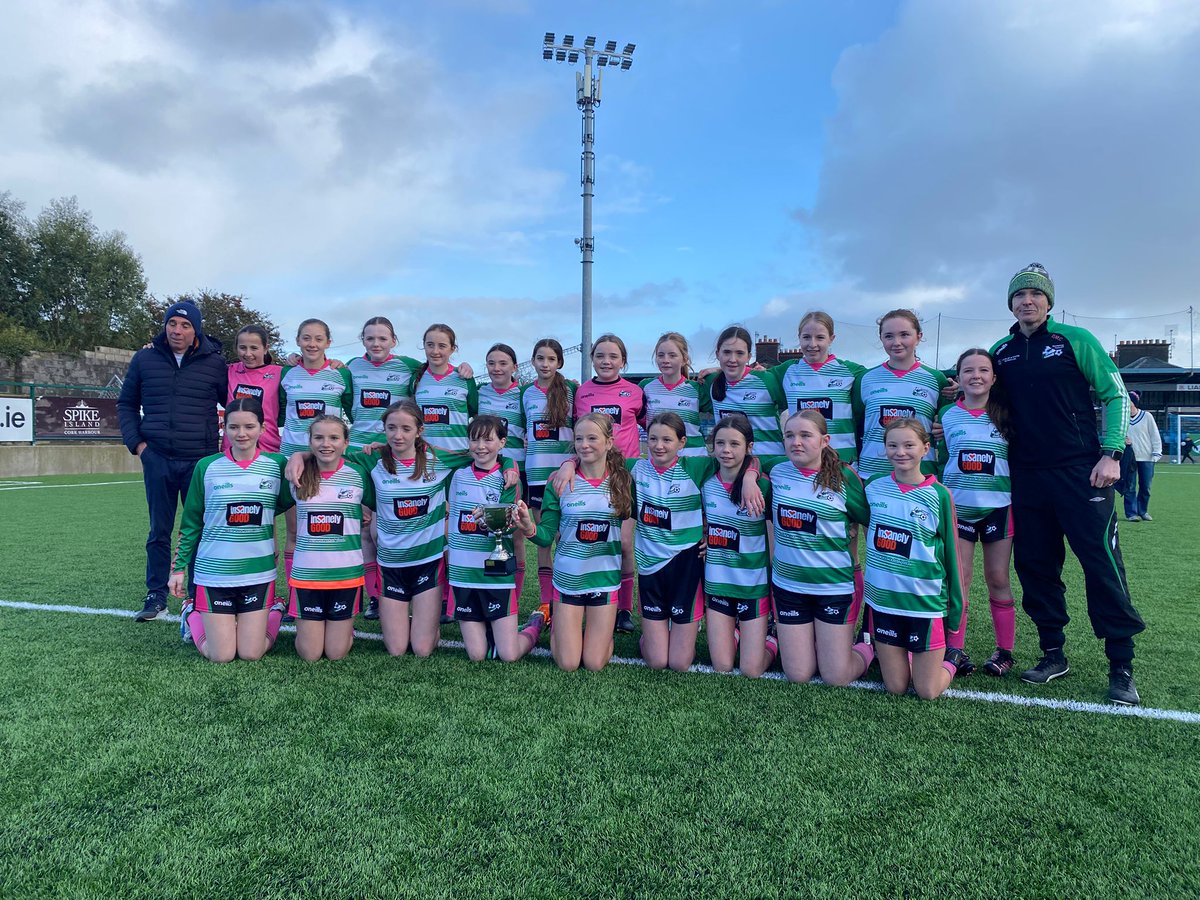 DunmanwaySoccer's tweet photo. Fantastic day for our U13 Girls and U12 boys. As they both complete a league and Cup double respectively. Well done to all players,coaches and parents for their tireless work throughout the season.
@SouthernStarIRL @theWCSL @germccarthy74
#dtsc
#dunmanway
#westcork
#wcssl https://t.co/qYMY4XahvW