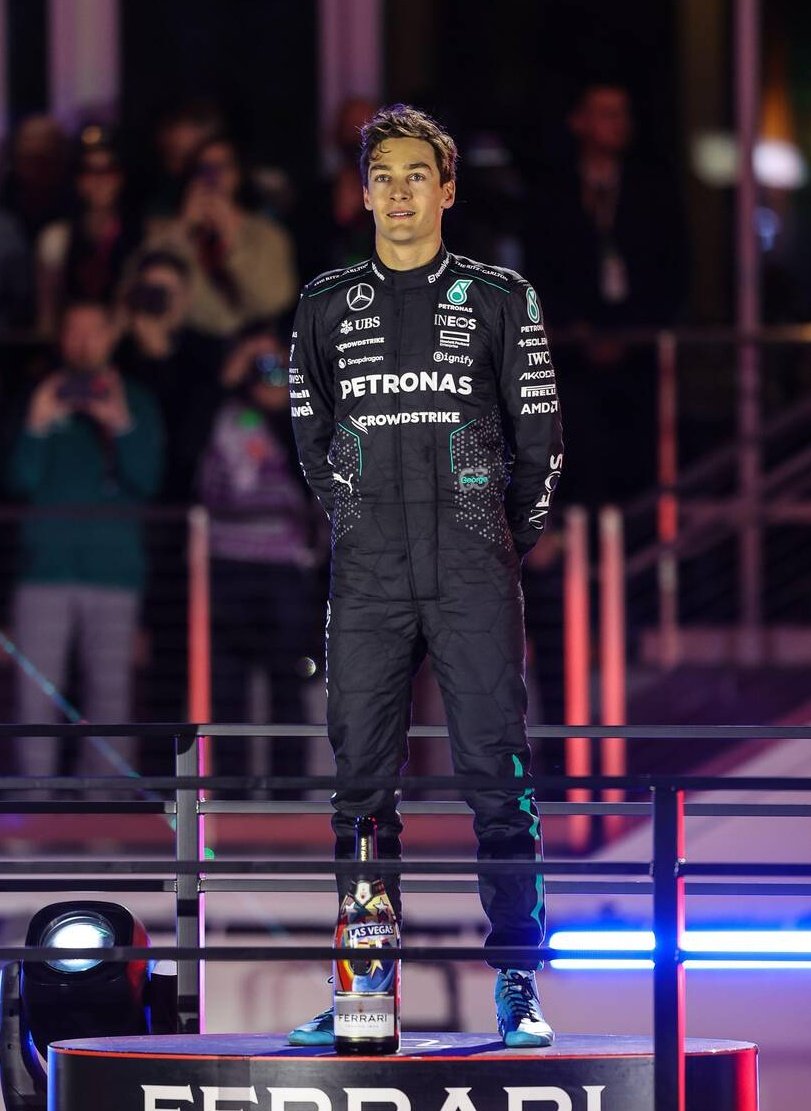 russellius's tweet image. good night and good morning and good evening and good afternoon, george russell is a race winner in las vegas