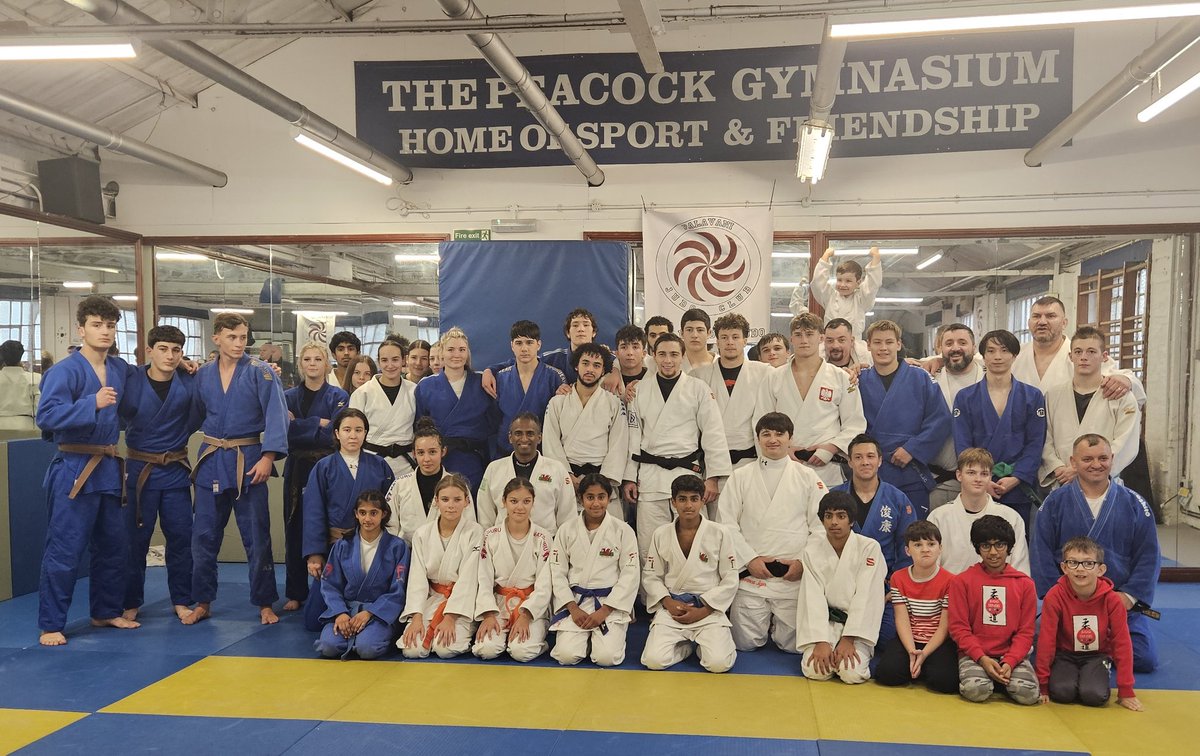 Well done to Jasmin and Ashwin attending a fantastic masterclass with Denis Vieru: Current world number 1, European Champion and Moldova's first ever judo olympic medalist #Paris2024 
🥋🇲🇩🇬🇧🏴󠁧󠁢󠁷󠁬󠁳󠁿