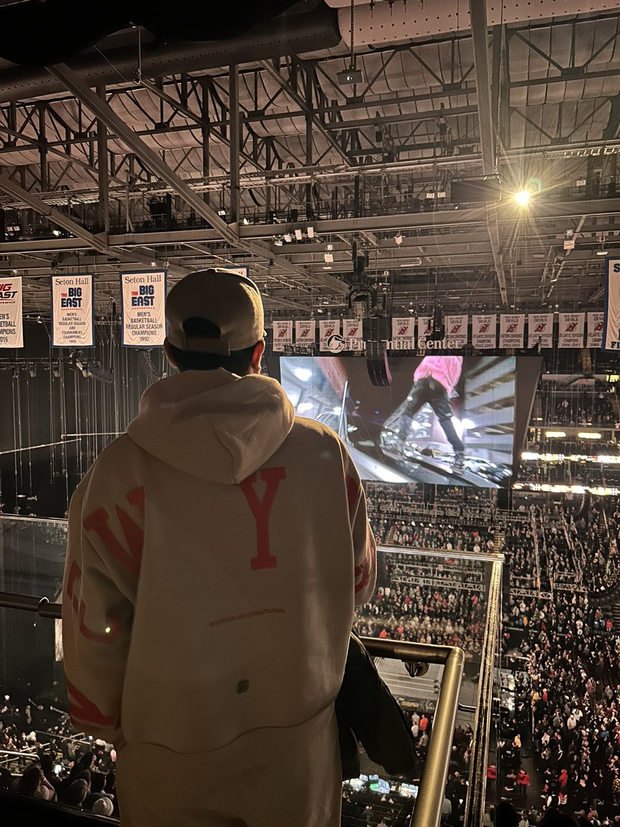 Patrickssteven's tweet photo. FUE LA MEJOR NOCHE, NO LO PODÍA CREER 🤩 #AEW #AEWFullGear @TonyKhan Que buen Evento pura pólvora 🔥 desde 🇻🇪🇪🇨 @AEW https://t.co/MOJrnpzwvX