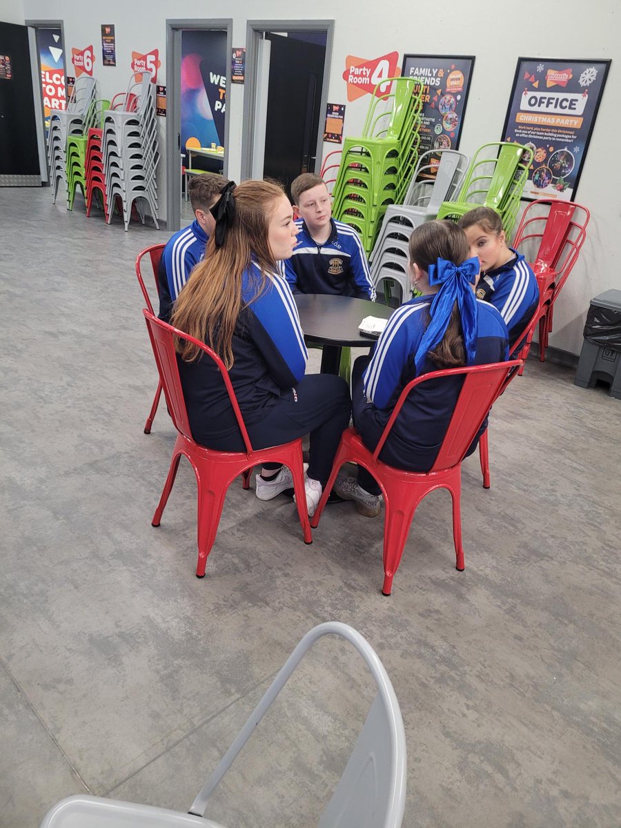 Bhí lá den scoth ag Comhairle na nDaltaí in <a href="/AirtasticIre/">Airtastic Entertainment Centres Ireland</a> le déanaí. Bhaineamar taitneamh as an deis aithne a chur ar a chéile agus dul ag preabadh! Táimíd ag súil le bliain gnóthach agus taitneamhach!