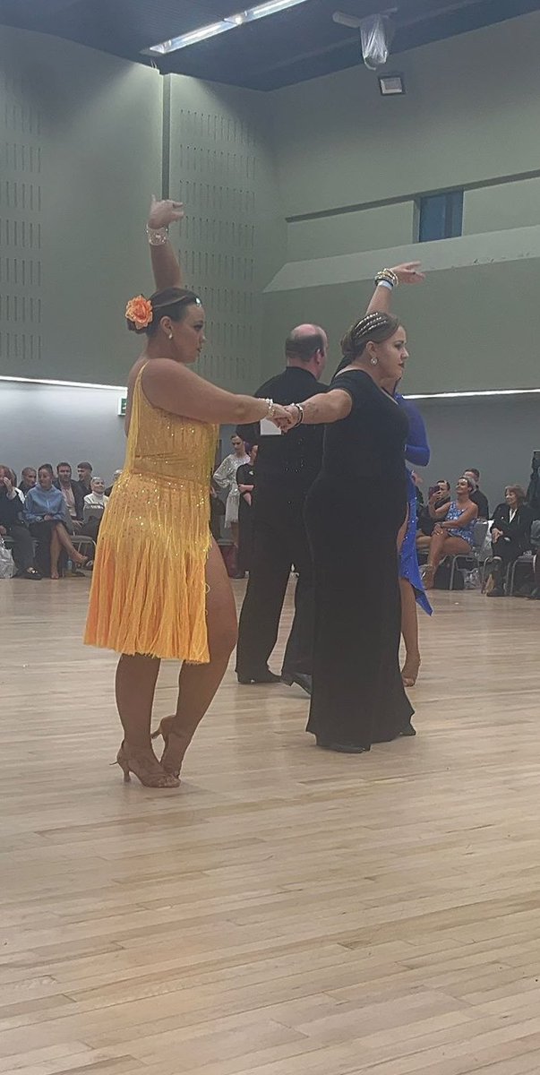 New dance school and a comp I haven’t tried competing in for over 15yrs but got to the semi finals and qualified for national finals in Blackpool! Cant wait to dance in that beautiful ballroom again. After a rough week it’s been a good weekend #IDTA #northwest