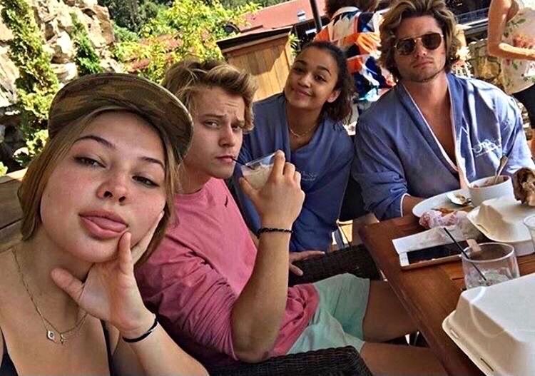 a gente meio que tinha tudo