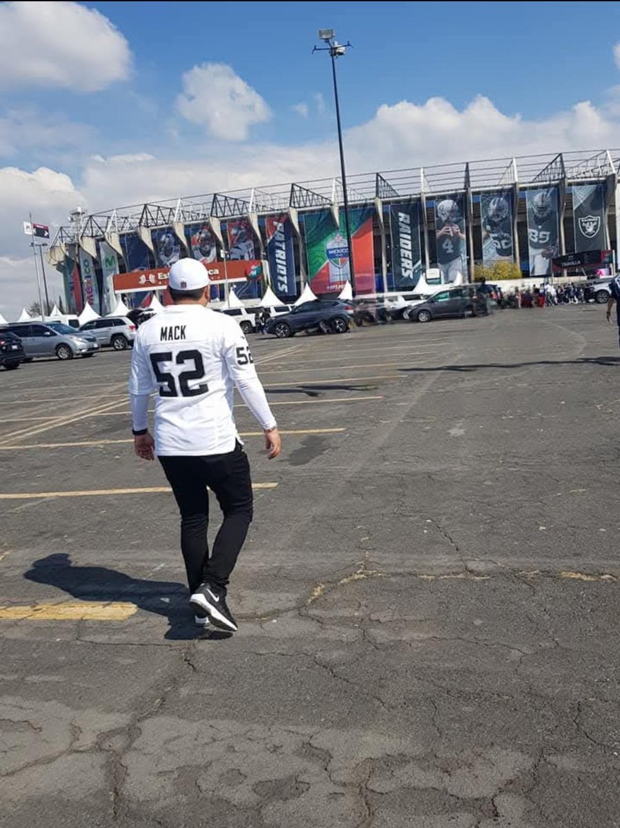 jlslugo's tweet photo. En las buenas y en las malas Siempre con mis @Raiders 
Y con la mejor transmisión @FOXSportsMX @fox
#FoxImpactoNFL

#RaiderNation https://t.co/aInWqSaKI6