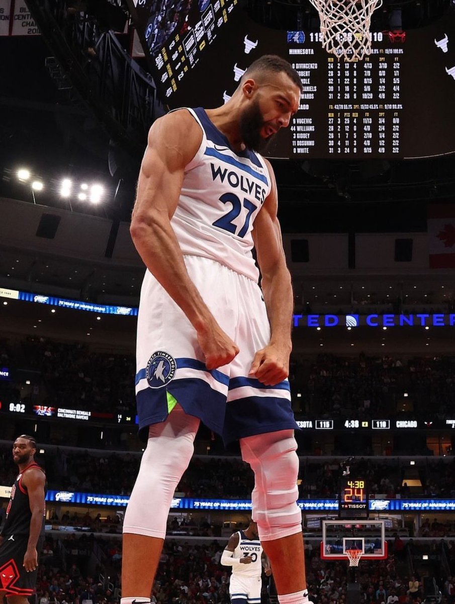 TheHoopCentral's tweet photo. Rudy Gobert today:

10 Points
20 Rebounds
80% FG
100% FT https://t.co/iY5mmIYm9J