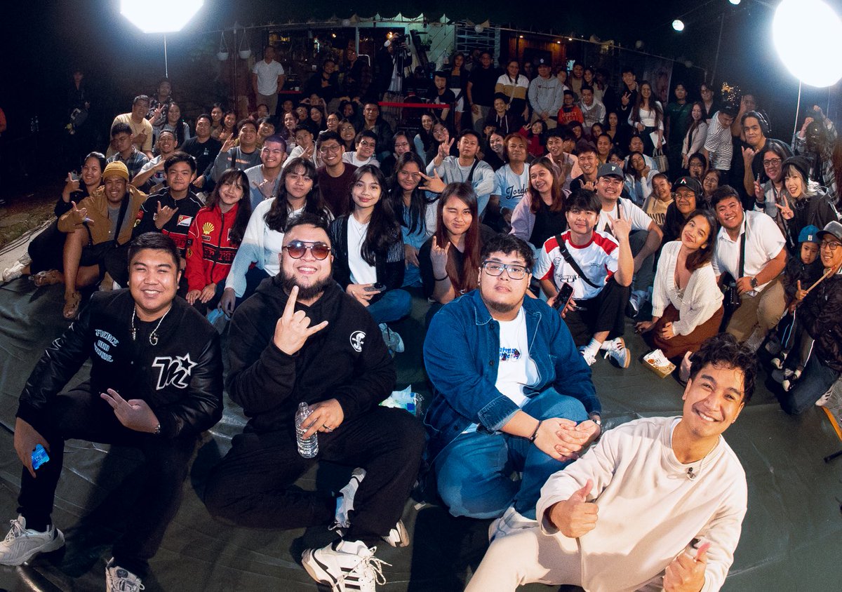 cornerstone_ofc's tweet photo. The Cozy Cove was JAM-packed with people who enjoyed JAMming to Agsunta’s set yesterday! ✨

Baguio, thanks for having #Agsunta! 🫶 Sa uulitin!

#CornerstoneArtist https://t.co/JYtiE6ZIcy