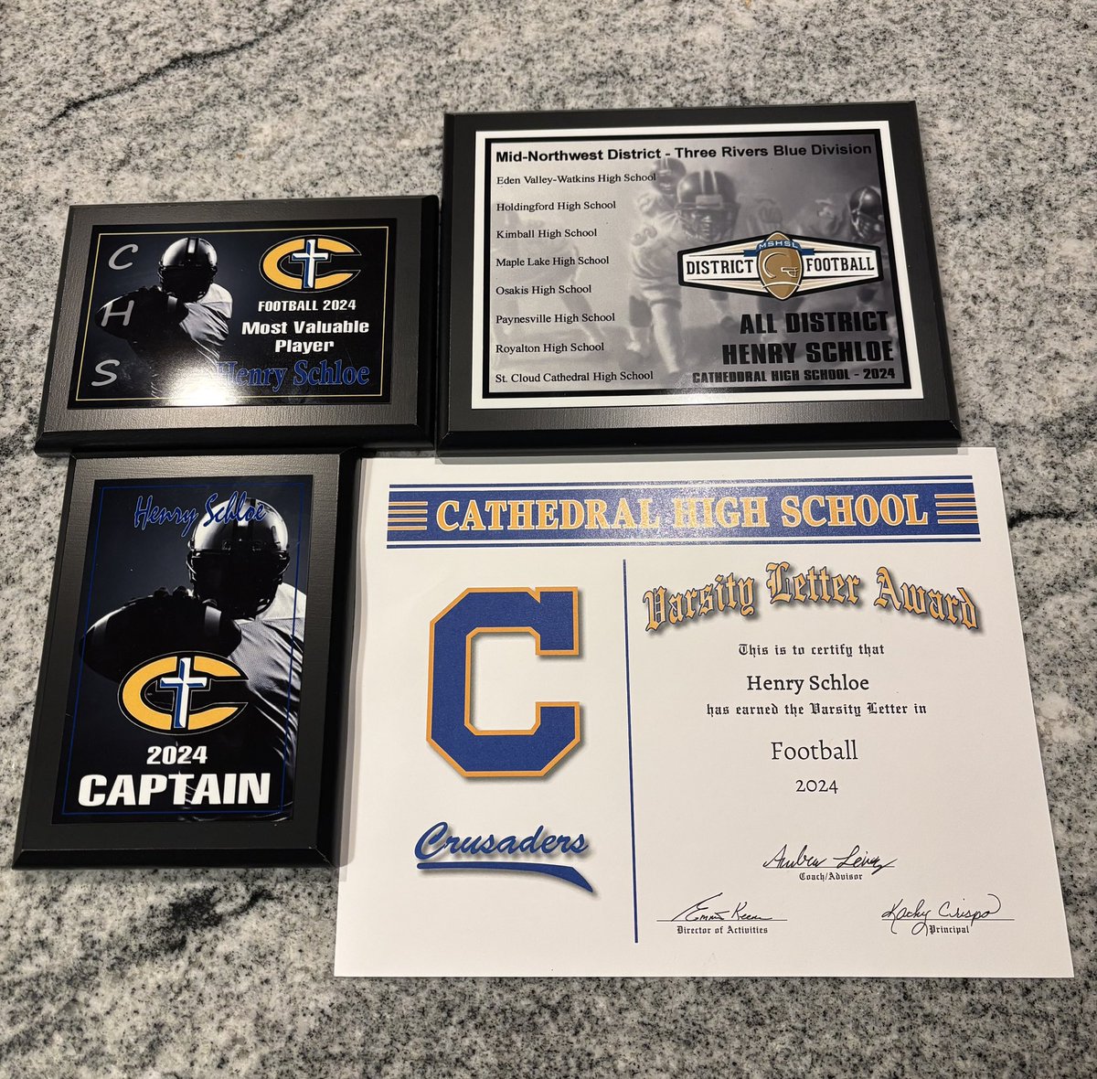 Thankful to receive these awards at tonight’s banquet:
-Team MVP
-All District 
-2024 Team Captain 
-Named Captain for 2025 Season
Very excited for the next season can’t wait to get started with a great group of guys.