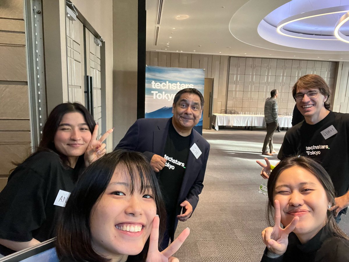 Techstars Demoday にボランティアとして参加させて頂きました！🤩

やっぱりなにかのために働けるのってすごくいい〜！！だからTakeoffも入ったんですよね〜、私！！