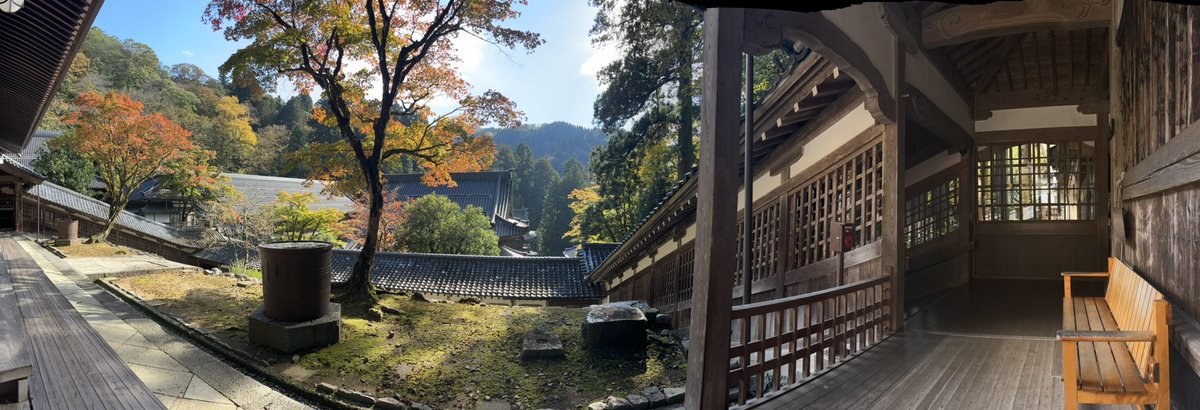 shuinknot's tweet photo. 福井県にある永平寺に行ってきました✨

1週間前の写真なので今頃はちょうど
紅葉🍁が綺麗なのでないでしょうか？

それにしても歴史あるお寺
重厚感を感じます。

是非、いちどはいってみたい
行かないといけないお寺ですね。

#御朱印巡り #寺社仏閣巡り  #紅葉 https://t.co/nbBzm2Elpj