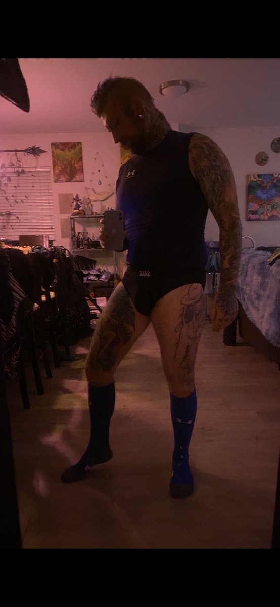 SteakNeptune's tweet photo. Rare briefs day 💦🍆🤘🏻 https://t.co/rmCzZalrl5