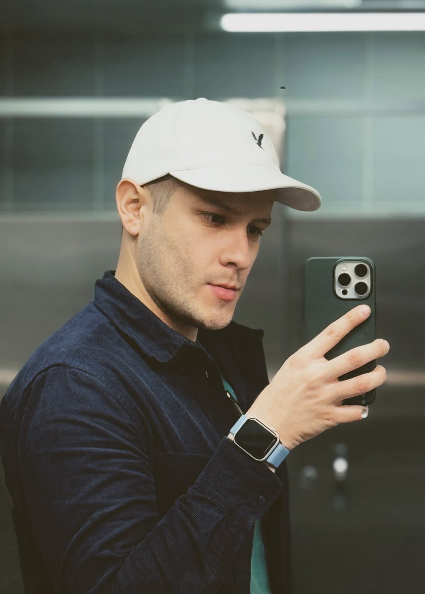 A l a n (@alanbueno_ro) on Twitter photo 