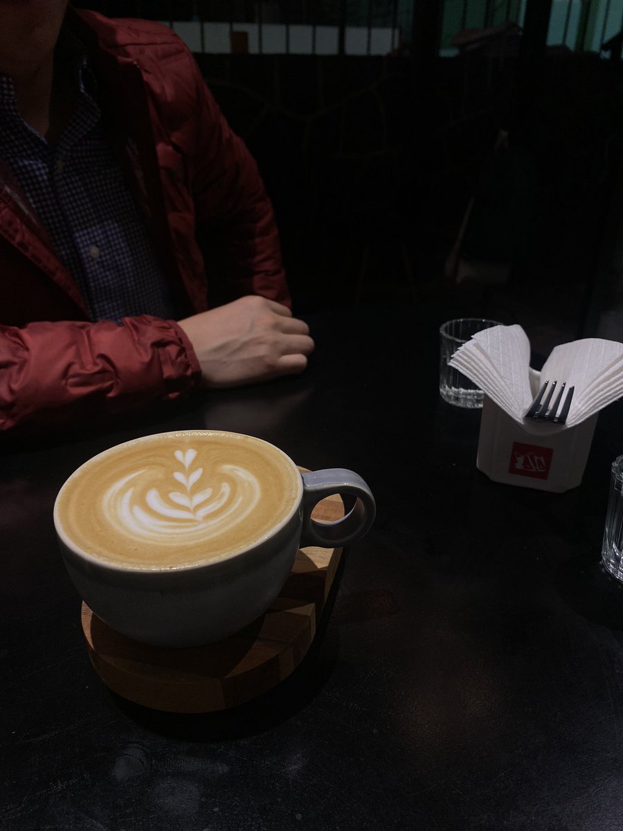 GuadalupeGarF's tweet photo. Carnita, café y la noche✨ https://t.co/thT2b0kuEf