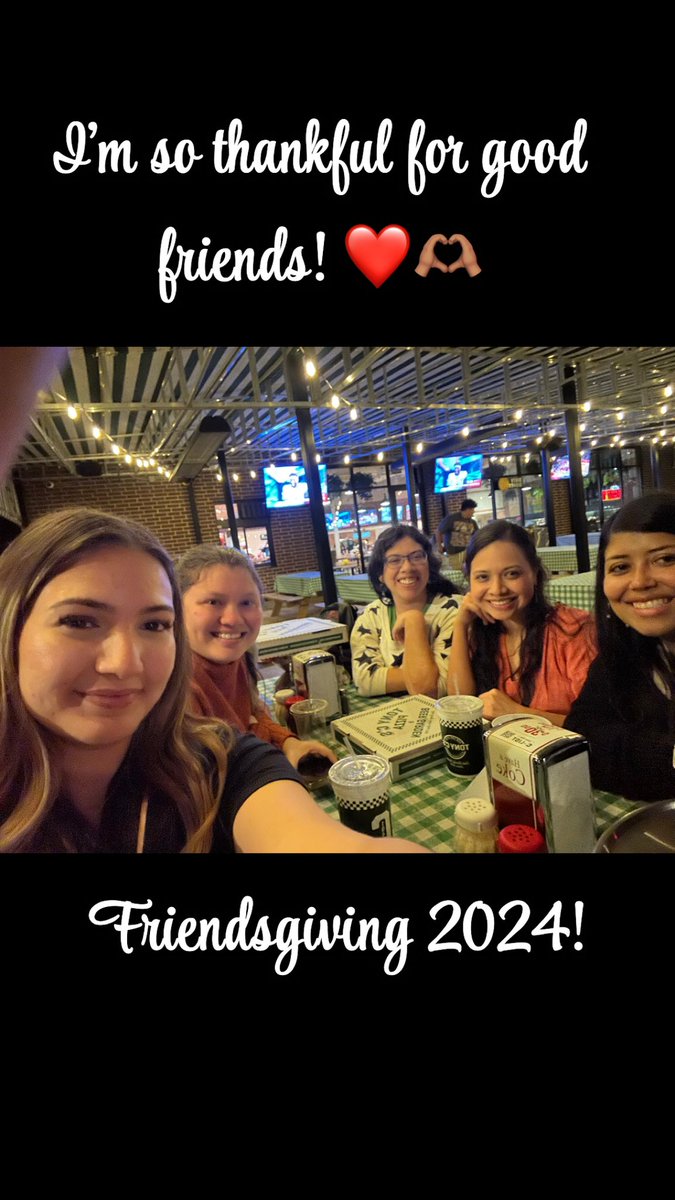 Mrs•Gomez tweet media