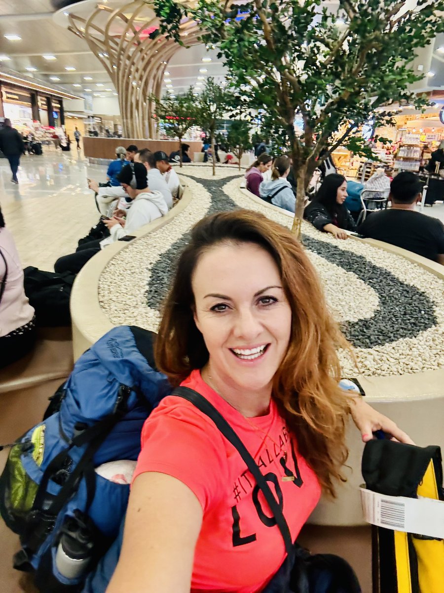 KineticHeidi's tweet image. Be strong they say! 
Another flight change and I finally made it to Quito but missed my connection and have to stay in Quito. See you tomorrow Cuenca and let’s get ready for the Adventure Racing World Championship 2024 Ecuador 🇪🇨 @ARWorldSeries 
#arworldseries #arwc2024 #Ecuador