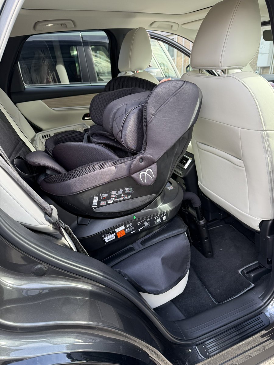 ku_ro166's tweet photo. 60にチャイルドシート取り付けた！
楽しみ👶

#CX60 https://t.co/Em3CXuisQ9