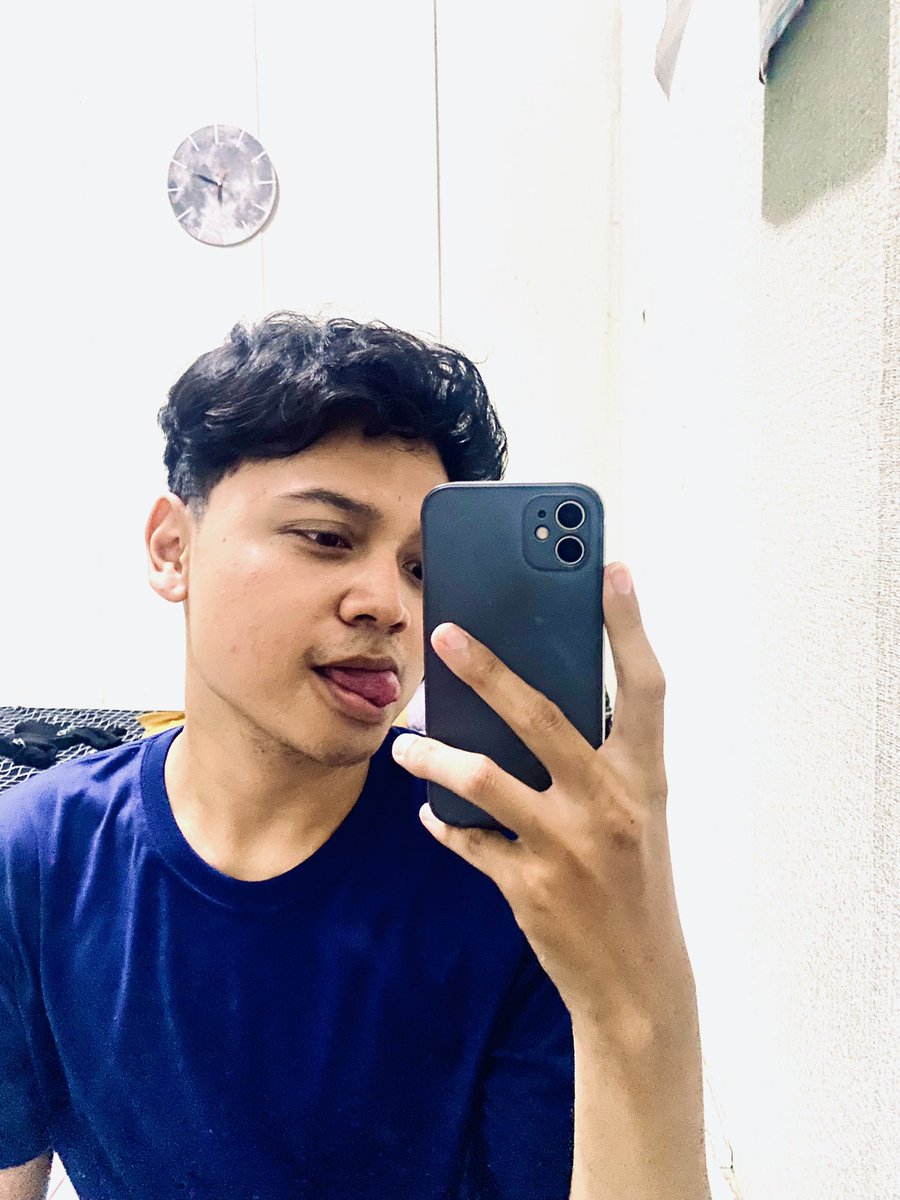 susukcg's tweet photo. aku baru pulang bub https://t.co/smJxNNb5Vi