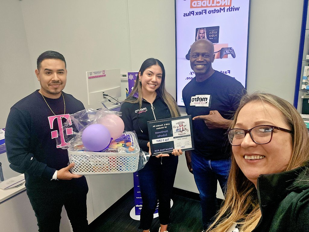 Luis (@magenta_luis1) on Twitter photo The best way to comeback to X is to celebrate an amazing win! Great job to the Metro Team in Palatine with their outstanding performance in Oct! Finishing Top 3 in Chicago! It's always a pleasure to have <a href="/WinstonAwadzi/">Winston Awadzi</a> on the Grit Tour. <a href="/thayesnet/">Terry Hayes</a>
#XlessAgnes The best way to comeback to X is to celebrate an amazing win! Great job to the Metro Team in Palatine with their outstanding performance in Oct! Finishing Top 3 in Chicago! It's always a pleasure to have <a href="/WinstonAwadzi/">Winston Awadzi</a> on the Grit Tour. <a href="/thayesnet/">Terry Hayes</a>
#XlessAgnes