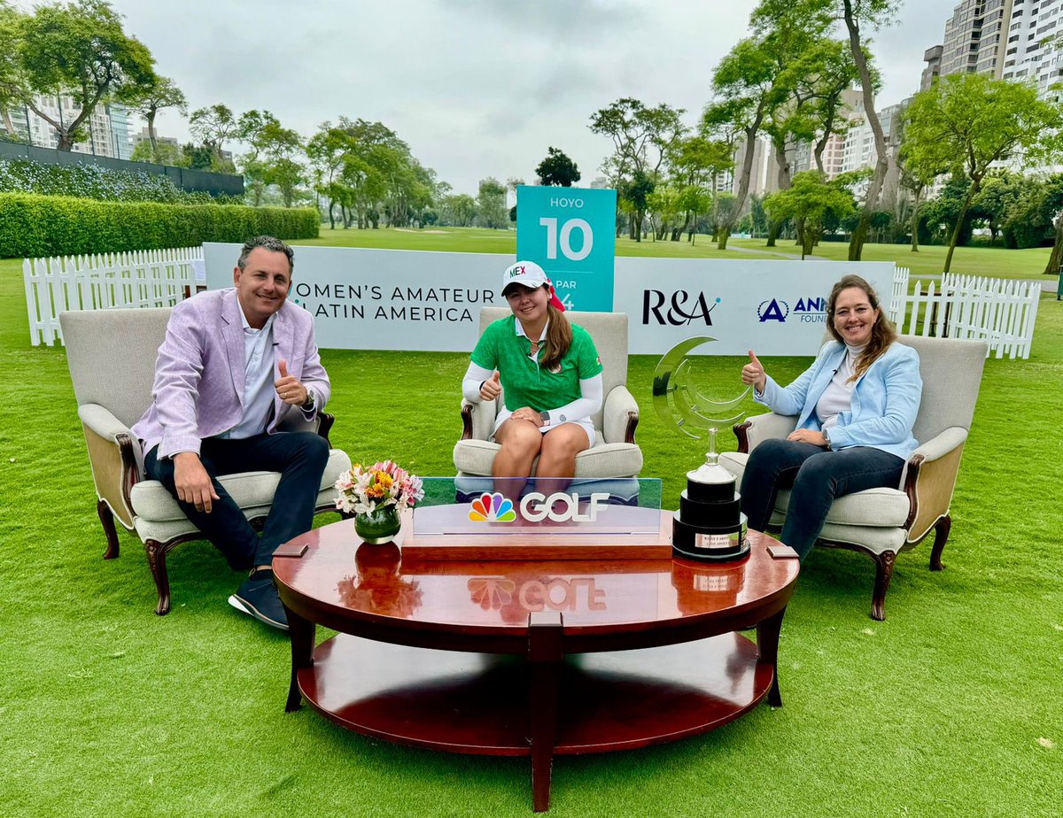 GolfChannelLA's tweet photo. ¡Imperdible panorama esta noche! 📺

Los invitamos a ver el último #LIVEFROM @walagolf con todo lo que ocurrió este domingo sobre el Lima Golf Club. 🤜🏼🤛🏼

Invitada especial: Clarisa Temelo, flamante campeona. 😉

🎙️: Diego Blejer y Paz Echeverría.

⌚Horarios:
11:00pm 🇦🇷 - 🇨🇱
9:00pm ET🇺🇲 - 🇨🇴 - 🇵🇪
8:00pm 🇲🇽