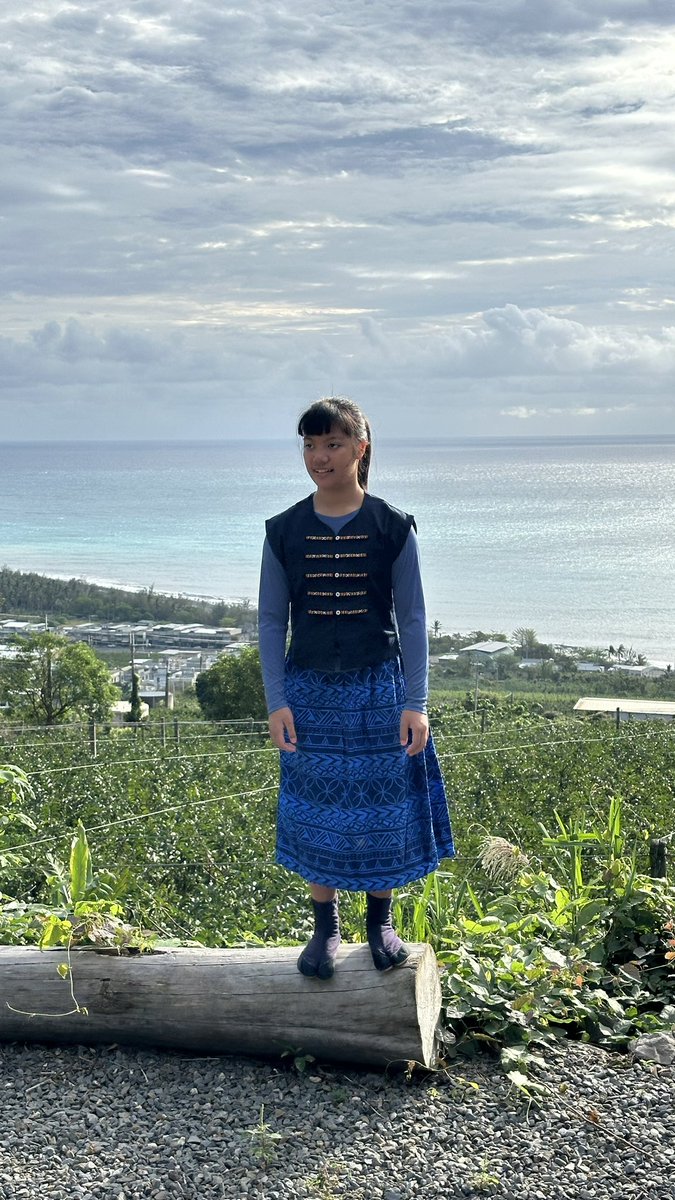 Children in the Centre© tweet media