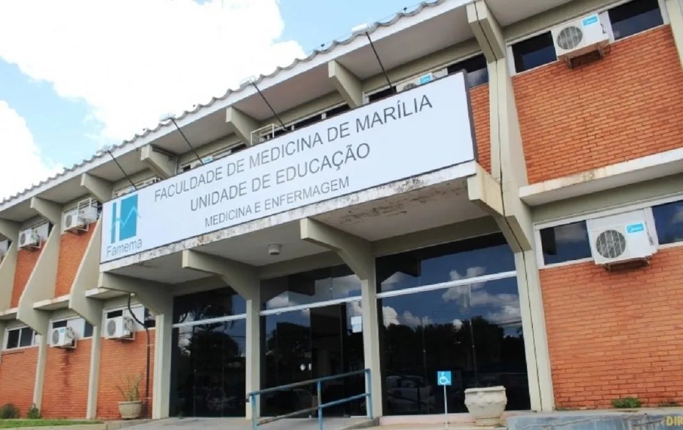 lazuedu's tweet photo. Por fim, também tivemos o vestibular da FAMEMA, que é realizado pela VUNESP (a banca da UEA). Por lá, tivemos a proposta de redação: "Manifestações religiosas devem ser permitidas nos jogos olímpicos?" https://t.co/7xarMS0Fbs